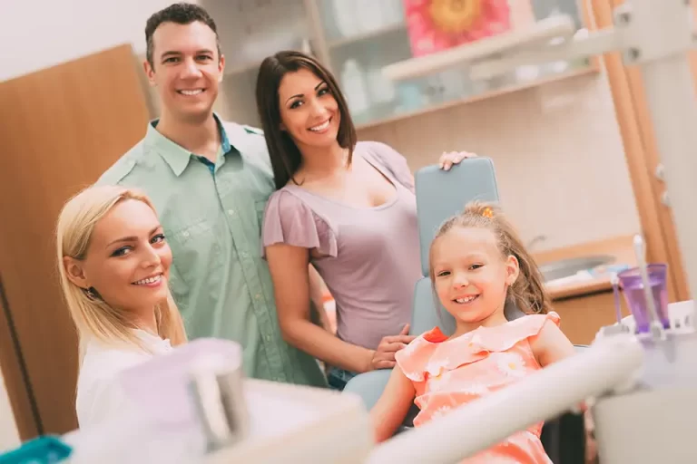 8 Key Benefits of a Family Dentist for Your Household