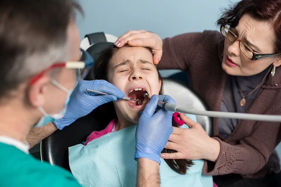 Replacing the Tooth—Costs, Timing, and Trade-Offs: Tooth Extraction Cost Without Insurance