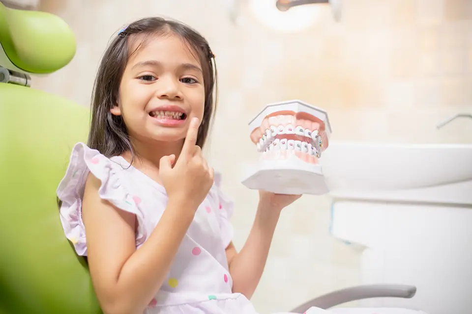 Best Age to See Pediatric Dentist: A Parent's Guide to Confident First Visits 1 Best Age to See Pediatric Dentist: Why "One and Fun" Works