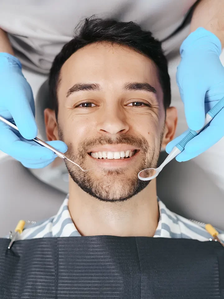 Dentist in Thornhill