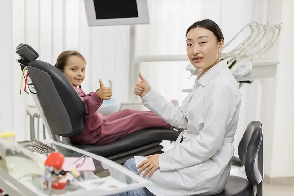 When Should Your Child See a Pediatric Dentist vs a General Dentist?