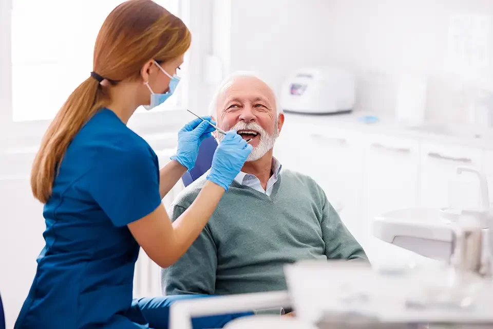 Dentistry for Seniors: Dry Mouth & Cavity Control