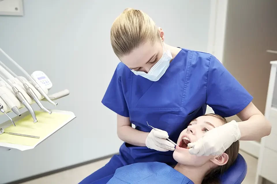 Dental Filling Cost Without Insurance: Typical Cost Ranges (So You're Not Guessing)