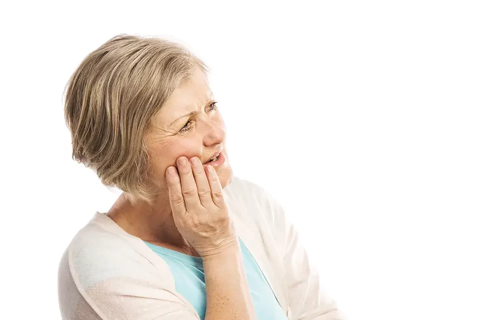 Common Dental Problems in Seniors: How DentiFlow Dentistry Supports Seniors