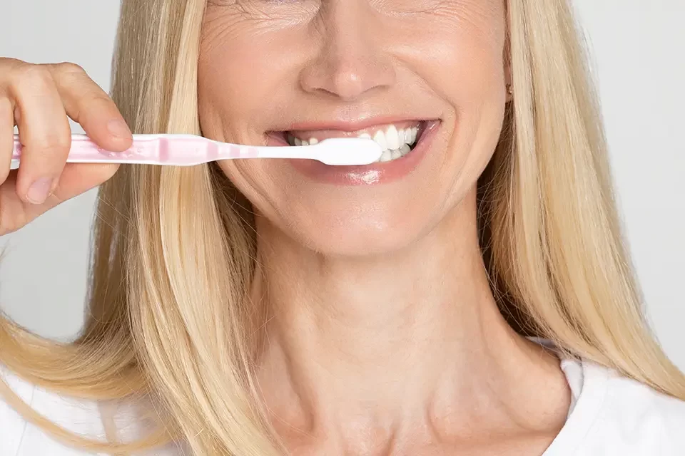 10 Tips to Maintain Good Oral Hygiene